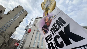 Gelombang demonstrasi bertajuk &ldquo;No Kings&rdquo; melanda berbagai kota di Amerika Serikat, dengan jutaan warga turun ke jalan untuk menyuarakan penolakan terhadap kebijakan Presiden Donald Trump