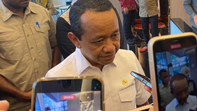 Menteri Energi dan Sumber Daya Mineral (ESDM), Bahlil Lahadalia, mengungkapkan bahwa pemerintah masih membahas secara teknis rencana pengenaan pajak ekspor batu bara bersama Menteri Keuangan, Purbaya Yudhi Sadewa. 