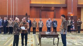 Menteri Keuangan (Menkeu) Purbaya Yudhi Sadewa melantik Robert Leonard Marbun sebagai Sekretaris Jenderal (Sekjen) Kementerian Keuangan.
