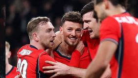 Inggris tampil dominan sejak awal pertandingan dan terus menekan pertahanan Uruguay. Peluang pertama hadir pada menit ke-19 lewat tembakan Dominic Solanke, tetapi masih mampu diamankan kiper Fernando Muslera.