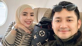 Angga Wijaya mantan suami Dewi Perssik kembali digugat cerai oleh Nurul Kamaria, usai 3 tahun menikah dan dikaruniai anak.