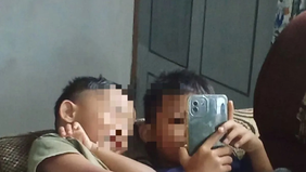 Psikolog Eka Renny Yustisia memberikan sejumlah tips bagi orang tua dalam menghadapi anak yang kecanduan media sosial (medsos) hingga memicu ledakan emosi atau tantrum.