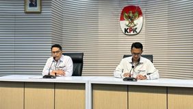 Komisi Pemberantasan Korupsi kembali menetapkan dua tersangka baru dalam perkara dugaan korupsi kuota haji Indonesia periode 2023&ndash;2024. Penetapan ini menjadi bagian dari pengembangan kasus yang sebelumnya telah menyeret sejumlah pihak.