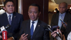 Menteri Energi dan Sumber Daya Mineral (ESDM), Bahlil Lahadalia, menegaskan bahwa mekanisme penentuan harga bahan bakar minyak (BBM) nonsubsidi telah diatur dalam regulasi pemerintah dan mengikuti pergerakan harga energi di pasar global.