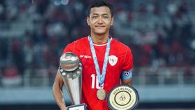 Dia menyampaikan hal itu menanggapi penampilannya saat debut bersama Timnas Indonesia di FIFA Series 2026. Dalam ajang itu, Dony Tri tampil penuh saat melawan Saint Kitts and Nevis serta masuk sebagai pemain pengganti pada partai final melawan Bulgar