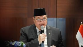 Merespons kenaikan harga avtur sebagai bahan bakar pesawat, pemerintah Indonesia memberikan insentif kepada industri penerbangan berupa penurunan bea masuk suku cadang pesawat menjadi 0%