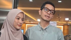 Dude Harlino ditanya soal jon desk menjadi brand ambassador di PT DSI saat jalani pemeriksaan oleh penyidik Bareskrim Polri.