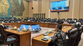 Hal itu disampaikan Syarif dalam rapat audiensi Komisi XII DPR bersama perwakilan masyarakat Desa Adat Serangan, Rabu (8/4/2026). Dalam rapat ini, Kepala Desa (Jro Gede Bendesa) Adat Serangan I Nyoman Gede Pariartha menyampaikan keberatannya atas pem