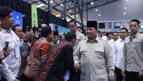 Presiden RI Prabowo Subianto mendorong sektor otomotif di Indonesia agar dapat melahirkan &ldquo;national champion&rdquo;, seperti halnya industri otomotif negara-negara maju. 