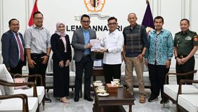Komisi Penyiaran Indonesia Daerah (KPID) Jawa Barat melakukan kunjungan audiensi ke Lembaga Ketahanan Nasional (Lemhannas) di Jakarta dan diterima langsung oleh Gubernur Lemhannas, Dr. H. Tb. Ace Hasan Syadzily, pada Senin, 13 April 2026.