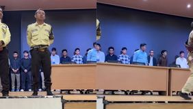 Sebanyak 16 mahasiswa yang diduga terlibat dalam kasus pelecehan seksual melalui grup percakapan di lingkungan Fakultas Hukum Universitas Indonesia (FHUI) akhirnya menyampaikan permintaan maaf secara langsung kepada para korban. Momen tersebut berlan