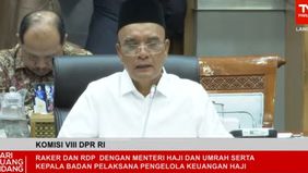 Dia menuturkan, agenda hari ini merupakan kelanjutan dari rapat 8 April lalu yang sempat tertunda akibat belum adanya kepastian terkait usulan tambahan anggaran haji.