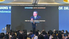 Presiden ke-6 Republik Indonesia Susilo Bambang Yudhoyono (SBY) menilai kondisi ekonomi global berpotensi memburuk apabila konflik di Timur Tengah tidak segera berakhir
