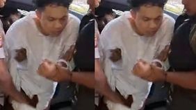 Korban sempat berusaha menenangkan pelaku, namun pelaku justru mengambil golok dan melakukan penyerangan.