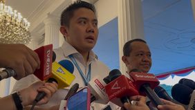 Prabowo Subianto menugaskan secara khusus Menteri ESDM Bahlil Lahadalia untuk bertemu dengan utusan Presiden Rusia Vladimir Putin sebagai upaya mencari pasokan energi di tengah gejolak geopolitik.