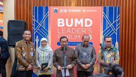 Dalam acara yang mempertemukan seluruh jajaran Komisaris dan Direksi BUMD Provinsi DKI Jakarta tersebut, turut hadir Gubernur DKI Jakarta, Pramono Anung, bersama dengan Sekretaris Daerah Prov DKI Jakarta, Uus Kuswanto, Wakil Koordinator Staff Khusus 