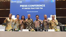 PT United Tractors Tbk (UNTR) anak usaha grup PT Astra International Tbk (ASII) menyampaikan siap mengoperasikan kembali Tambang Emas Martabe yang ditargetkan pada Mei 2026.