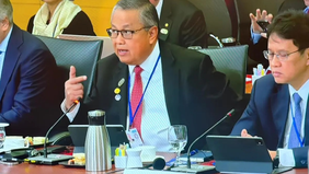 Gubernur Bank Indonesia (Bank Indonesia) Perry Warjiyo menyampaikan bahwa terdapat tiga langkah kebijakan utama yang perlu dijalankan untuk mendorong pertumbuhan ekonomi sekaligus mengurangi ketidakseimbangan global (global imbalances).