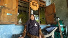 Sebelum Adanya Program MBG, Omzet Harian Sukinem Berkisar Rp4 Juta. 
