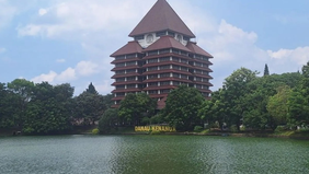 Universitas Indonesia memperkuat proses penanganan dugaan kasus Kekerasan Seksual Berbasis Elektronik (KSBE) yang terjadi di lingkungan Fakultas Hukum dengan membentuk Tim Ahli di bawah Satuan Tugas Pencegahan dan Penanganan Kekerasan (Satgas PPK).