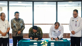 Kementerian Kehutanan (Kemenhut) menjalin kerja sama dengan Badan Meteorologi, Klimatologi, dan Geofisika (BMKG) melalui penandatanganan nota kesepahaman (MoU) guna memperkuat pencegahan kebakaran hutan dan lahan (karhutla) berbasis sains.