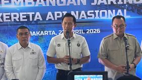 Menteri Koordinator Bidang Infrastruktur dan Pembangunan Kewilayahan, Agus Harimurti Yudhoyono (AHY) mengungkap fakta soal dampak sektor transportasi terhadap lingkungan.