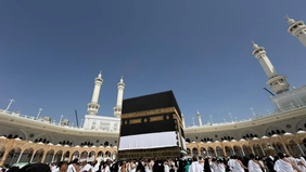 Pengelola Masjidil Haram dan Masjid Nabawi resmi menetapkan rencana operasional pelayanan haji tahun 2026 yang mencakup berbagai inovasi, termasuk program pengayaan dan layanan berbasis multibahasa.