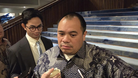 Badan Pengelola Investasi Danantara menargetkan keterlibatan dalam proyek kerja sama energi terbarukan antara Indonesia dan Singapura, dengan nilai investasi yang diperkirakan mencapai 30 miliar dolar AS atau sekitar Rp518,74 triliun.