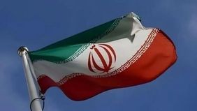 Iran dilaporkan mempertimbangkan penutupan Selat Bab al-Mandab, jalur perdagangan strategis yang menghubungkan Laut Merah dengan Teluk Aden, apabila Amerika Serikat terus meningkatkan blokade laut terhadap negara tersebut.