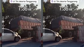 Kondisi lalu lintas juga terpantau padat dari Kembangan KM 08 hingga Kedoya KM 04 akibat tingginya volume kendaraan. Pengendara diimbau untuk tetap berhati-hati, menjaga jarak aman, dan mengikuti arahan petugas di lapangan. Tetap utamakan keselamatan