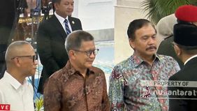 Kabar mengenai perombakan kabinet semakin mencuat seiring hadirnya sejumlah tokoh di Istana Kepresidenan Jakarta pada Senin, 27 April 2026