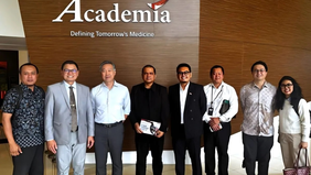 Badan Pengawas Obat dan Makanan (BPOM) terus memperkuat regulasi serta menjalin kolaborasi internasional melalui kunjungan kerja ke Singapura guna mendukung inovasi kesehatan nasional. 