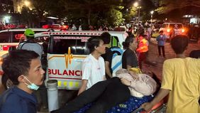 Semua korban tewas diketahui adalah wanita, karena gerbong yang KRL Commuter Line yang tertabrak KA Argo Anggrek merupakan gerbong khusus wanita.