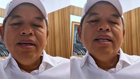 Gubernur Jawa Barat Dedi Mulyadi turut menyampaikan ucapan duka dan pesan belasungkawa atas musibah KA di Bekasi.