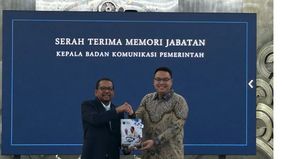 Kepala Badan Komunikasi Pemerintah (Bakom), Muhammad Qodari, menyoroti pentingnya pola komunikasi pemerintah yang lebih proaktif serta mampu beradaptasi dengan pesatnya perkembangan teknologi digital dan media sosial