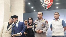 Kepolisian Negara Republik Indonesia (Polri) sebagai bagian dari Satgas Haji dan Umrah menindaklanjuti laporan terkait penangkapan tiga warga negara Indonesia (WNI) oleh aparat keamanan Arab Saudi di Makkah atas dugaan penipuan layanan haji.