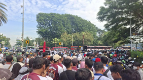 Menteri Ketenagakerjaan Yassierli memastikan kehadiran negara dalam menjamin perlindungan dan kesejahteraan buruh melalui berbagai kebijakan yang terus diperkuat.