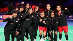 Harapan bulu tangkis Indonesia kini menemukan energi baru lewat langkah impresif Srikandi muda di Piala Uber 2026.