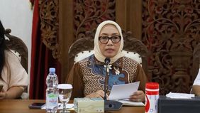 Menteri Pemberdayaan Perempuan dan Perlindungan Anak Arifah Fauzi menegaskan bahwa penanganan hukum dalam kasus kekerasan seksual di sebuah pondok pesantren di Kabupaten Pati, Jawa Tengah, harus berjalan seiring dengan pemenuhan hak-hak korban secara