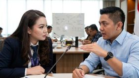 Serangan Personal terhadap Seskab Dinilai Merusak Etika Publik dan Menyeret Martabat Negara. Pernyataan Amien Rais dinilai melampaui batas kritik dan berpotensi menciptakan disinformasi berbahaya.