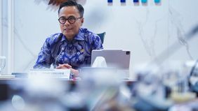 Kepala BP BUMN sekaligus COO Danantara, Dony Oskaria, didampingi Wakil Kepala BP BUMN Aminuddin Ma&rsquo;ruf, menggelar rapat bersama Direksi Telkomsel pada Rabu 6 Mei 2026 guna membahas pembaruan kinerja perusahaan serta arah peningkatan layanan digital k