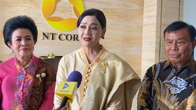 Friderica Widyasari Dewi selaku Ketua Dewan Komisioner Otoritas Jasa Keuangan (OJK), menyebutkan jika acara Kartini Leaders Fest ini sangat mendukung peran perempuan dan media untuk menjadi seorang pemimpin dan penggerak bangsa.