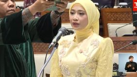Pelantikan Adela digelar saat rapat paripurna hari ini