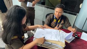 Direktorat Jenderal Pajak (DJP) melalui Kanwil DJP Jawa Timur I, Kanwil DJP Jawa Timur II, dan Kanwil DJP Jawa Timur III melaksanakan kegiatan Pemblokiran Serentak terhadap rekening milik para penunggak pajak. 
