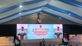 Presiden Prabowo Subianto mengungkapkan pemerintah akan kembali menerima penyerahan uang hasil rampasan kejahatan senilai sekitar Rp49 triliun pada bulan depan