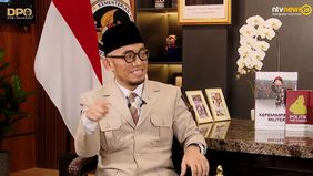 Wakil Menteri Haji dan Umrah Republik Indonesia, Dahnil Anzar Simanjuntak menegaskan loyalitasnya kepada Presiden Prabowo Subianto dengan menyebut dirinya sebagai "prajurit" yang siap ditempatkan di posisi mana pun sesuai kebutuhan negara dan arahan 