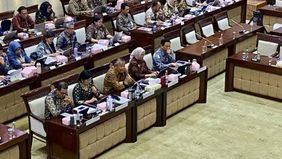 Bank Indonesia (BI) optimistis nilai tukar rupiah akan kembali menguat mulai Juli 2026 seiring meredanya permintaan valuta asing (valas) musiman yang meningkat pada periode April hingga Juni 2026.