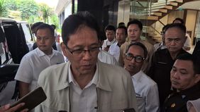 Menteri Keuangan (Menkeu) Purbaya Yudhi Sadewa buka suara terkait rencana Presiden Prabowo Subianto yang meminta PT Pindad membuat kendaraan khusus kepresidenan saat menyapa masyarakat.
