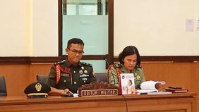 Oditur Militer dari Oditurat Militer II-07 Jakarta Mayor Chk Wasinton Marpaung menyatakan tiga terdakwa anggota TNI AD tidak terbukti merencanakan pembunuhan terhadap kepala cabang (kacab) bank berinisial MIP (37).