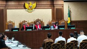 Sebanyak delapan terdakwa dalam kasus dugaan korupsi pembiayaan ekspor nasional pada Lembaga Pembiayaan Ekspor Indonesia (LPEI) periode 2015&ndash;2020 diduga telah merugikan keuangan negara hingga Rp992,82 miliar.